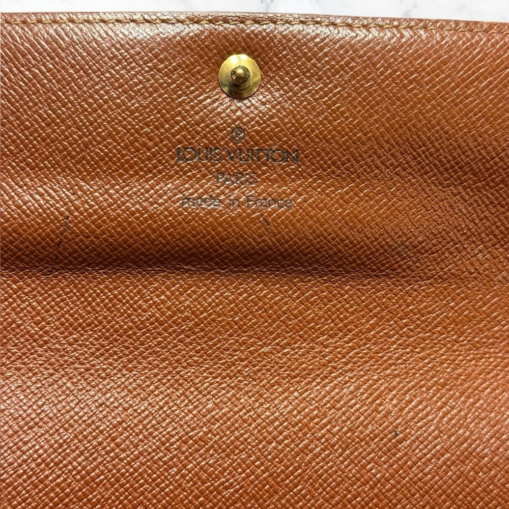 Louis Vuitton Vintage Monogram Sarah Wallet With Crossbody Chain With COA - Picture 8 of 16